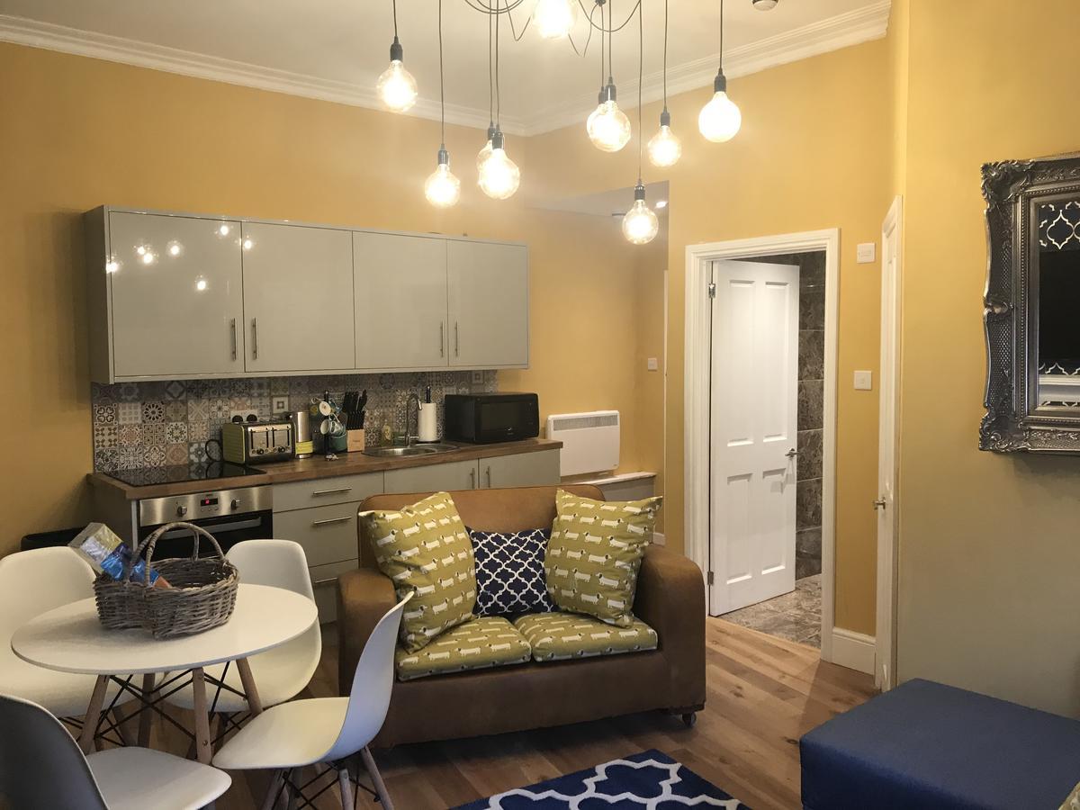 Central City Pad One Bedroom Plus Double Sofabed Bath Exterior foto
